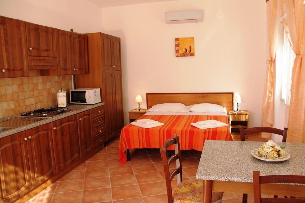 Casa Vacanze Cau - Viale Europa Alghero Buitenkant foto