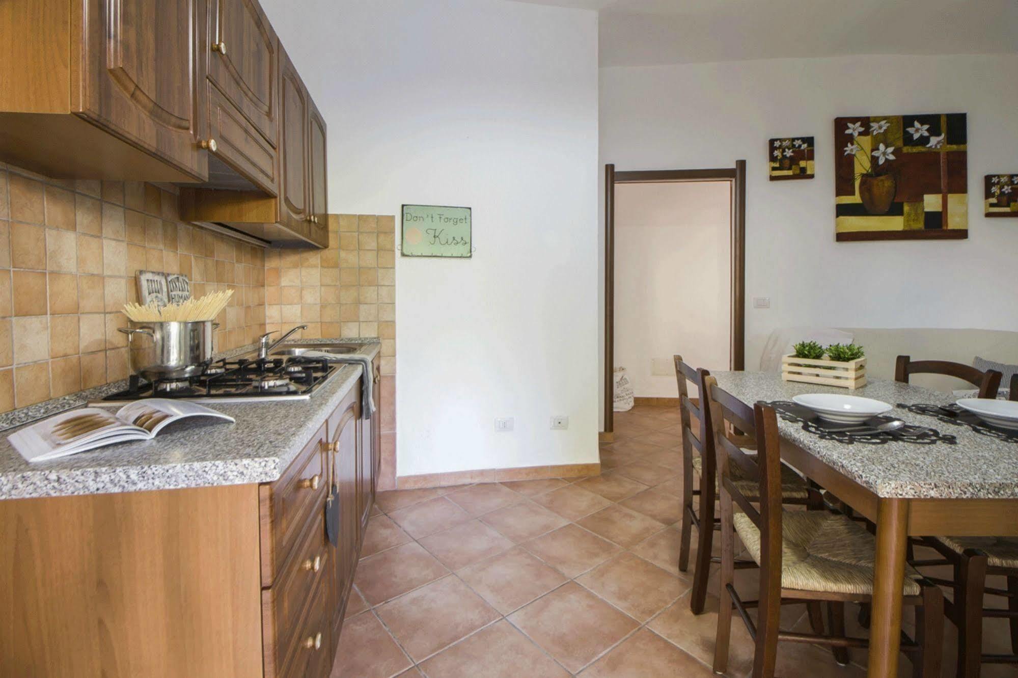 Casa Vacanze Cau - Viale Europa Alghero Buitenkant foto