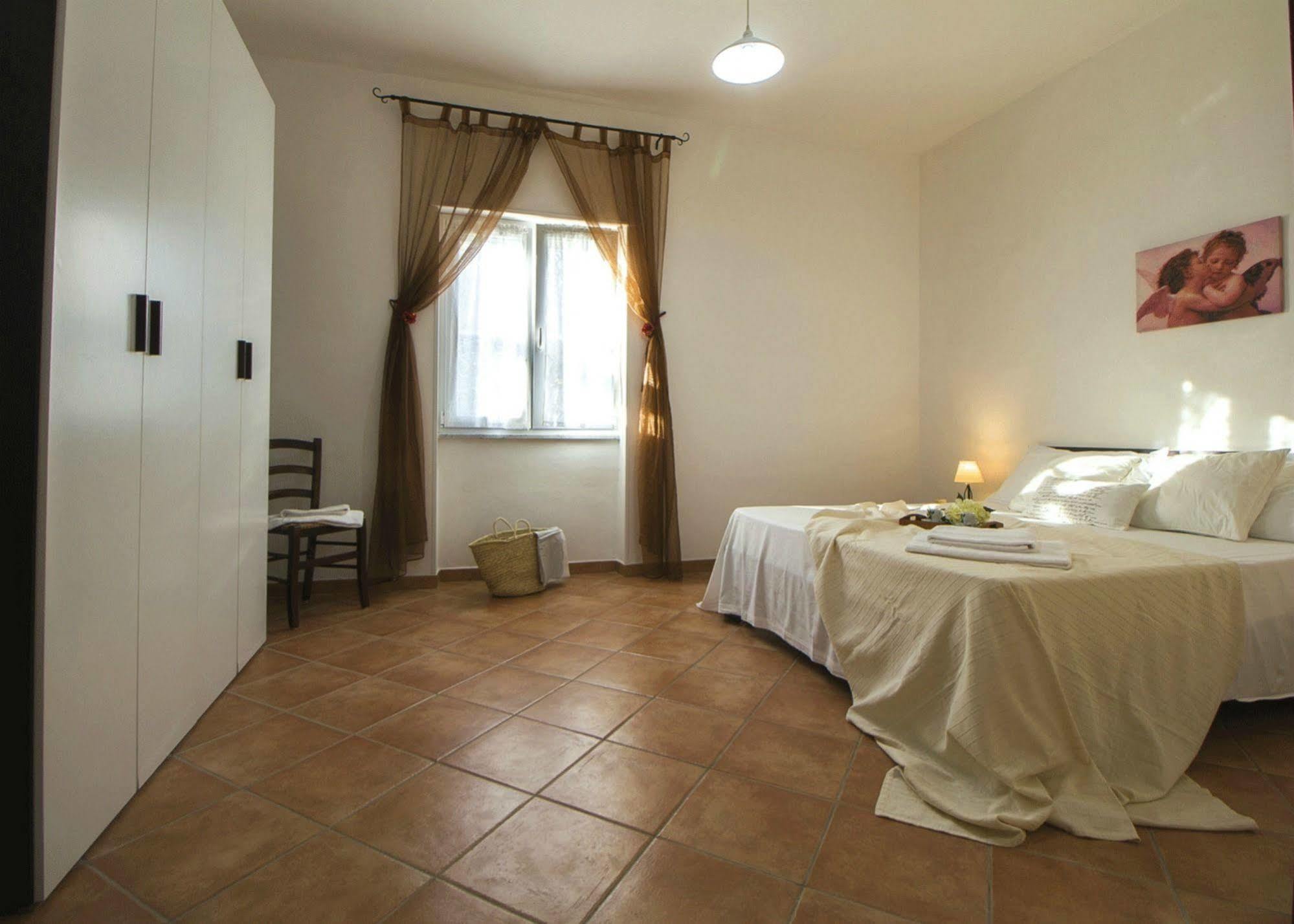 Casa Vacanze Cau - Viale Europa Alghero Buitenkant foto