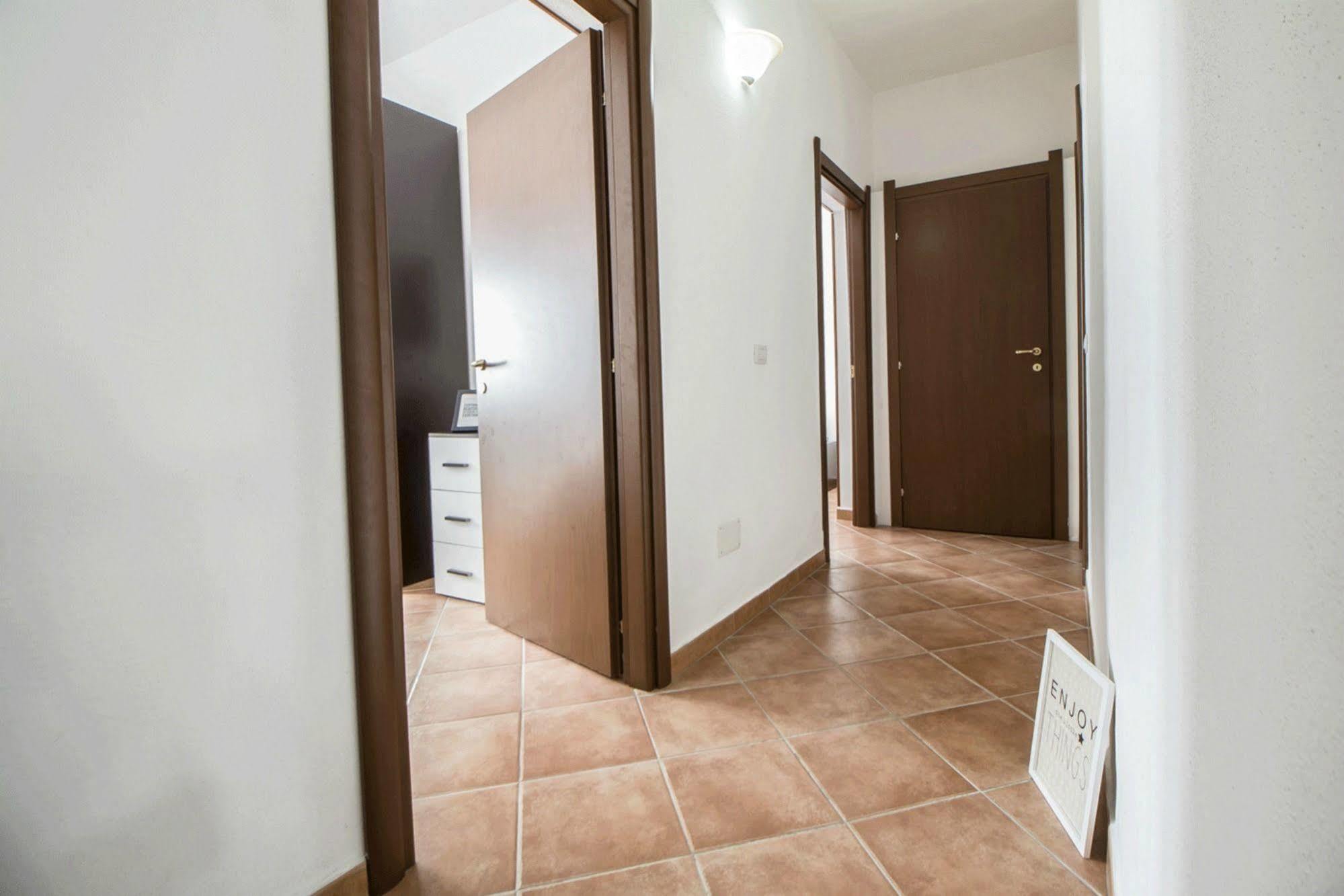 Casa Vacanze Cau - Viale Europa Alghero Buitenkant foto