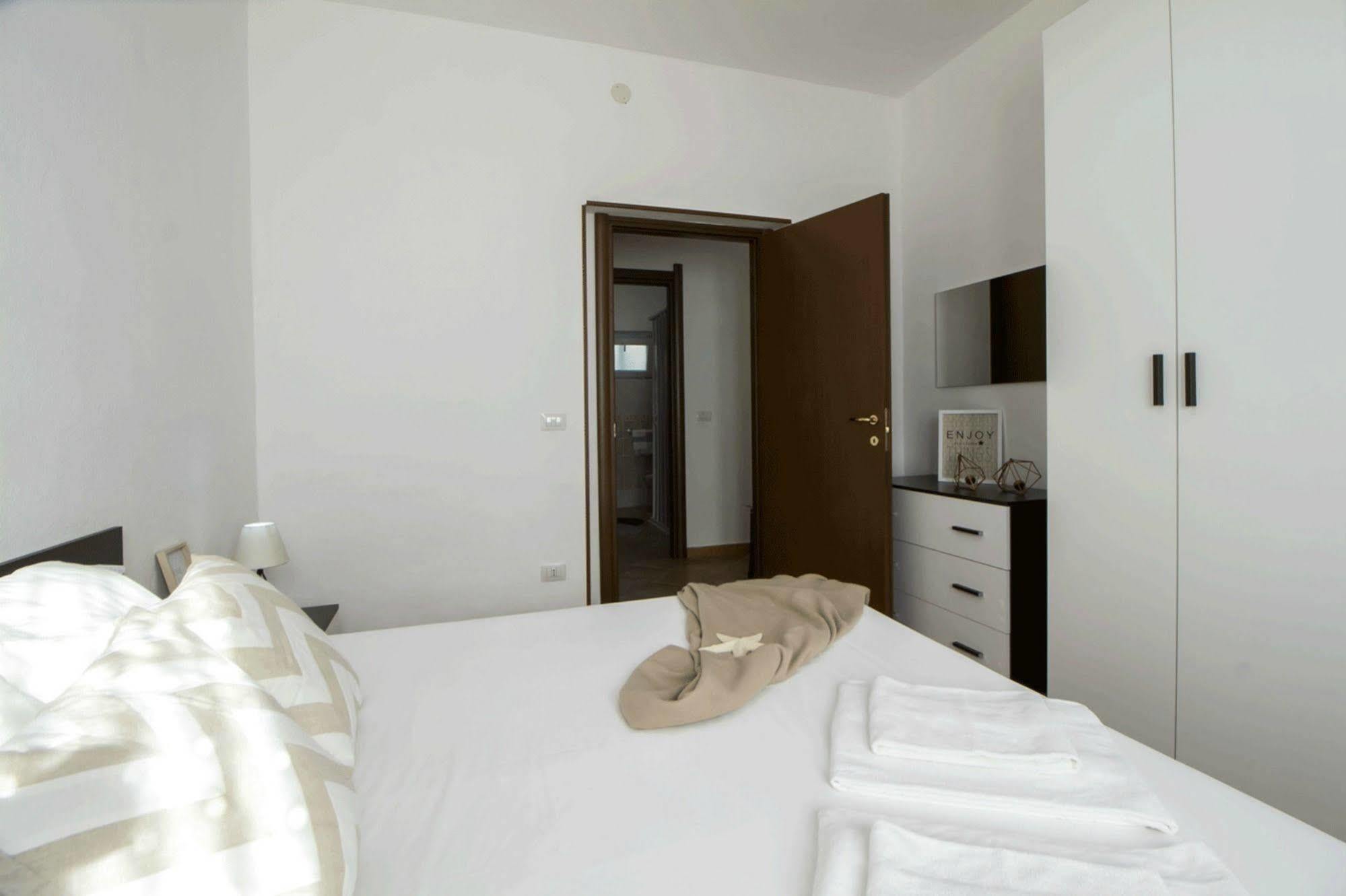 Casa Vacanze Cau - Viale Europa Alghero Buitenkant foto