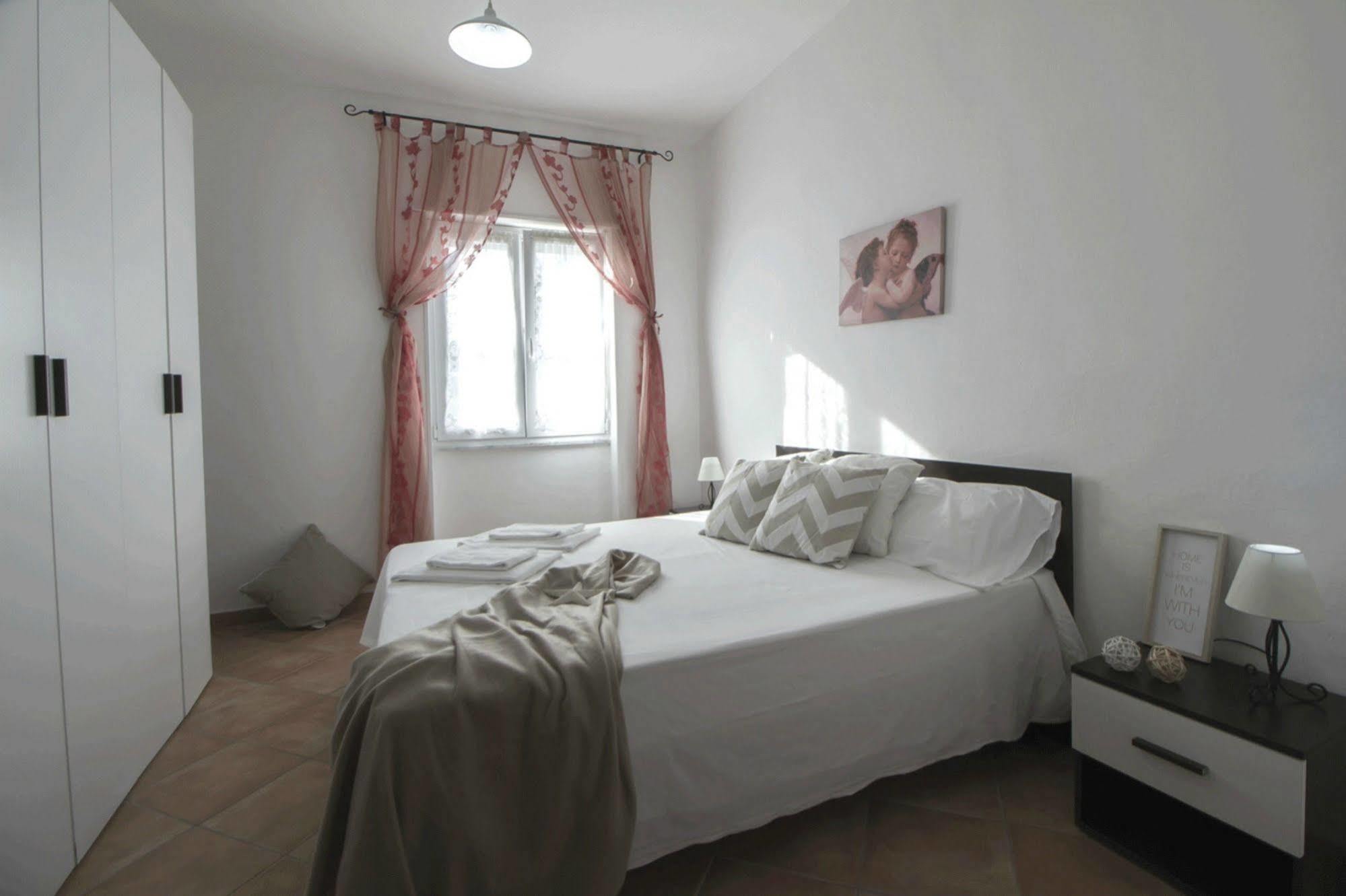 Casa Vacanze Cau - Viale Europa Alghero Buitenkant foto